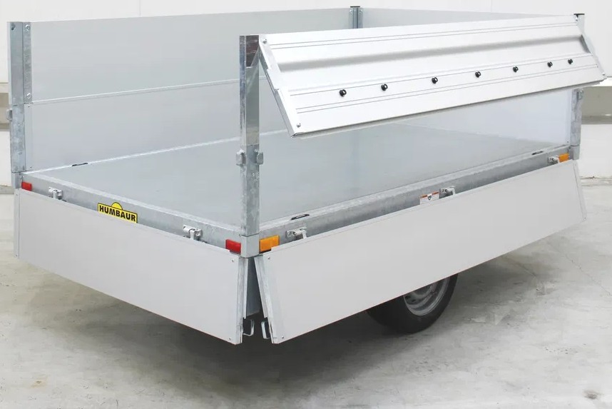 Udlejning af 750 kg trailer, køres med almindeligt kørekort. Lej trailer uden at have et trailerkørekort. Afhent den lille trailer i Ølstykke mellem København og Holbæk.